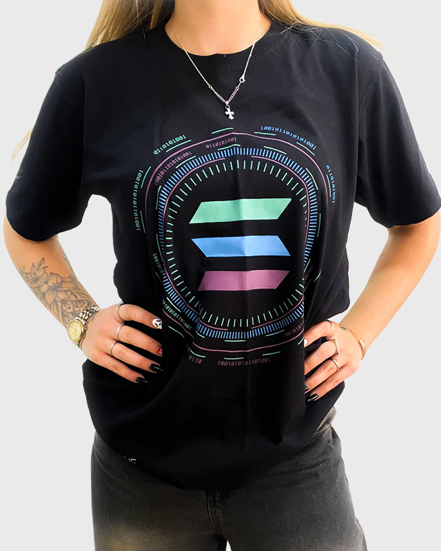https://www.tiendacripto.io/uploads/products/3246a048ceb18ec75.77258827-remera solana 1.png